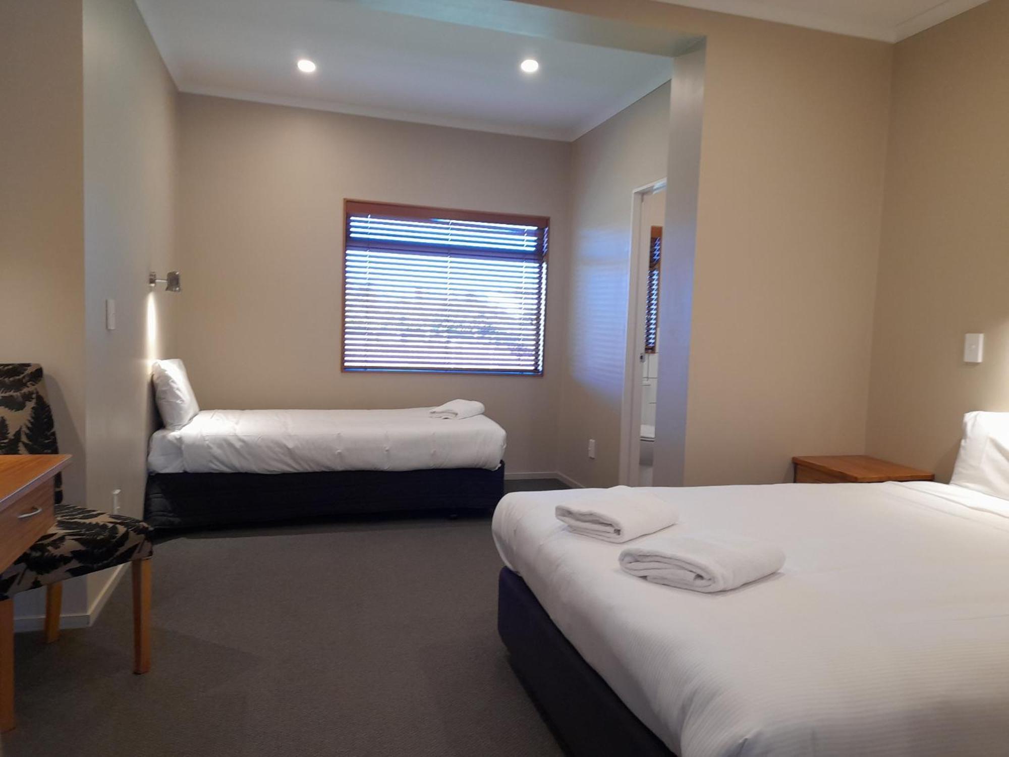 טוראנגי Tongariro Junction Accommodation מראה חיצוני תמונה