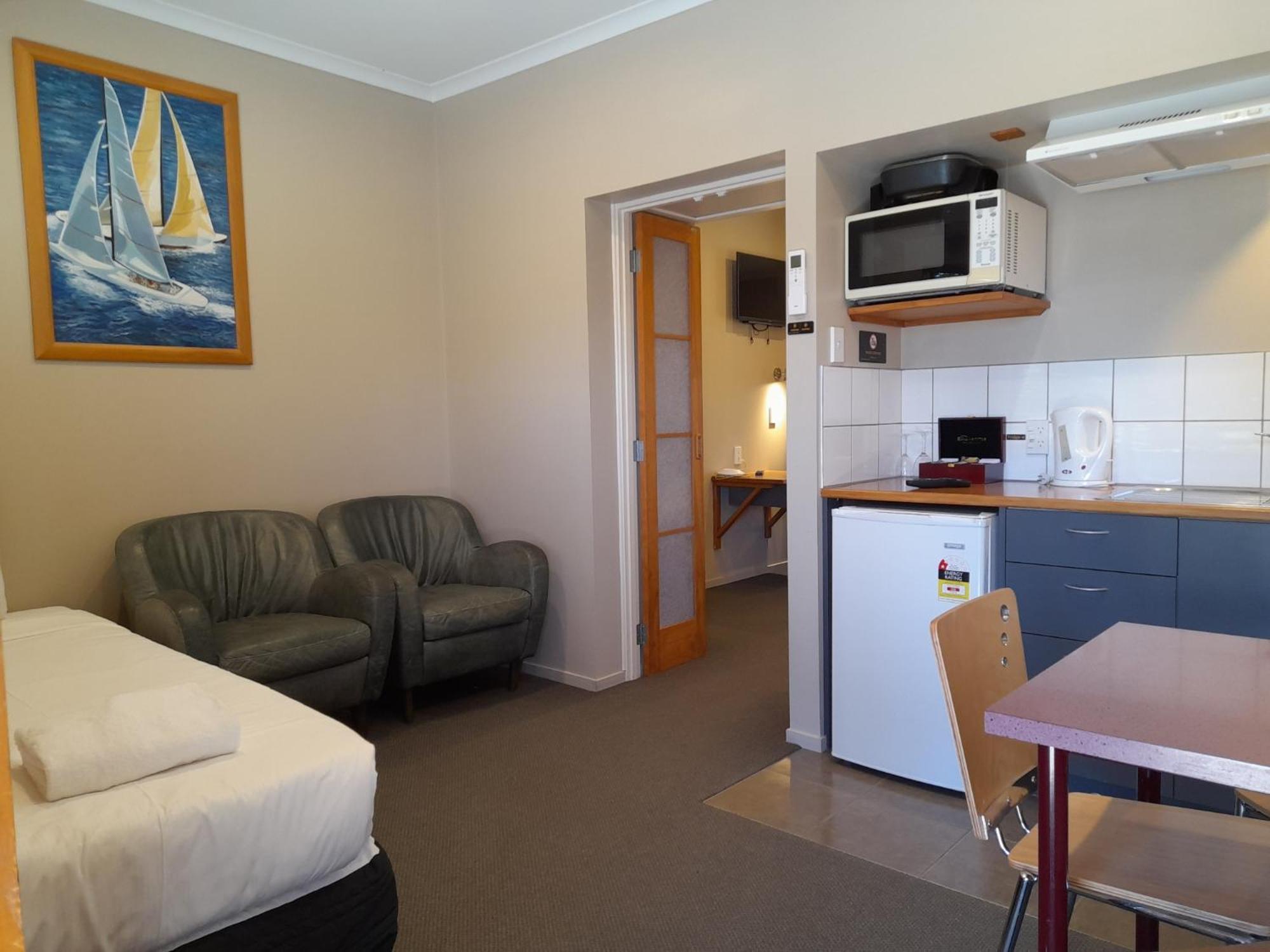 טוראנגי Tongariro Junction Accommodation מראה חיצוני תמונה