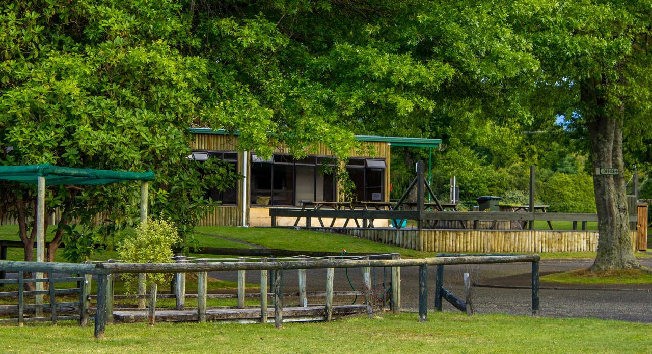 טוראנגי Tongariro Junction Accommodation מראה חיצוני תמונה